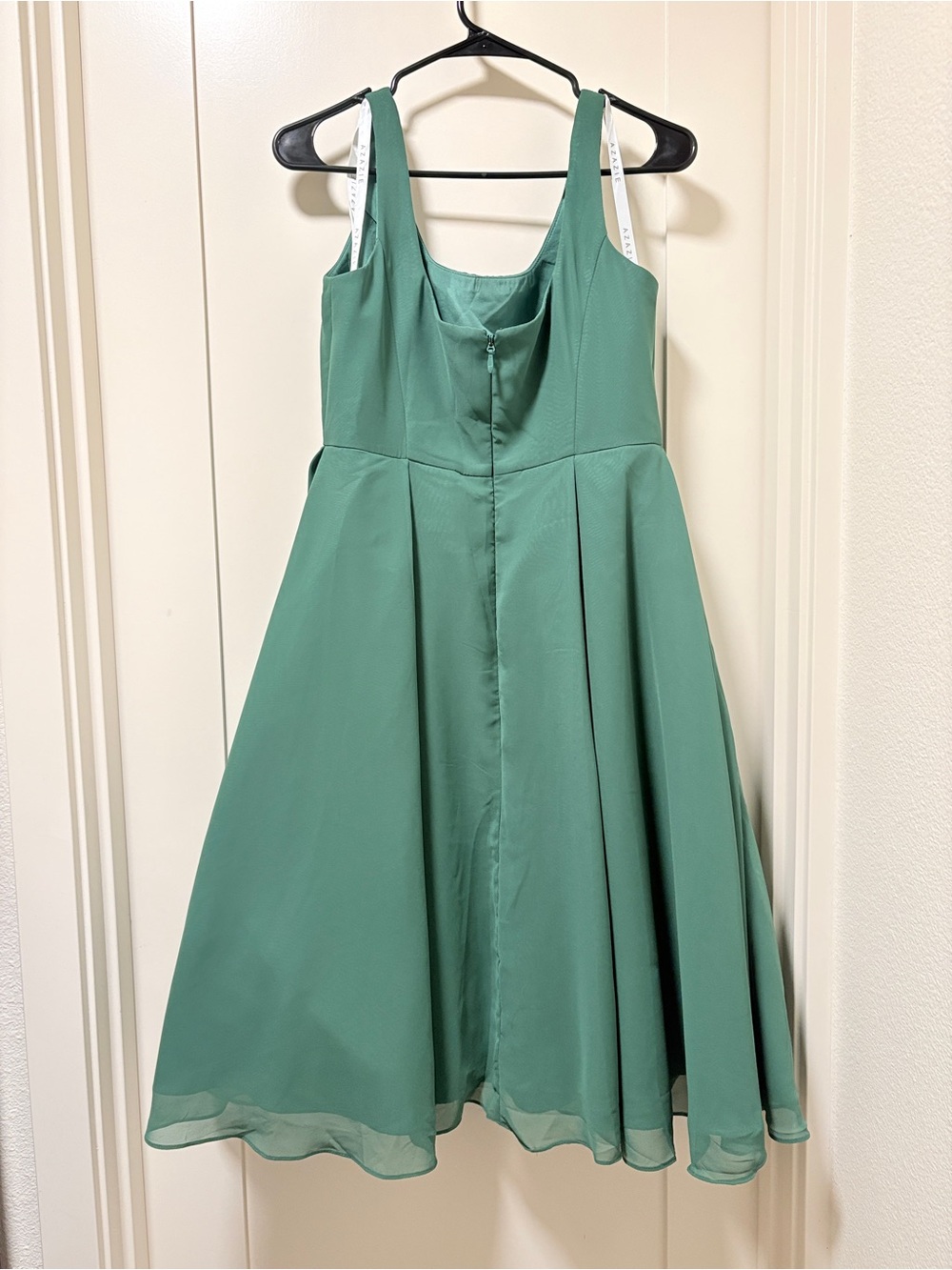 Amalie - Dark Green A-Line Pleated Chiffon Dress - A10/US8 - Picture 4 of 5